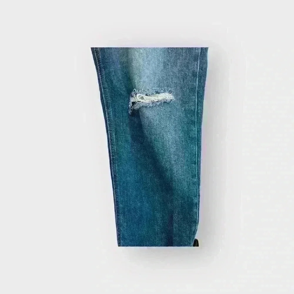 Old Navy Curvy Extra High-Waisted Button-Fly Sky-Hi Straight Ripped Jeans 2 tall - Picture 8 of 8